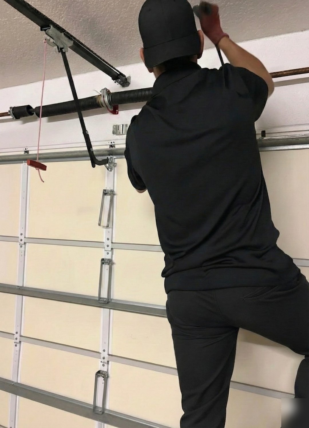Garage door repair work, gallery photo 2
