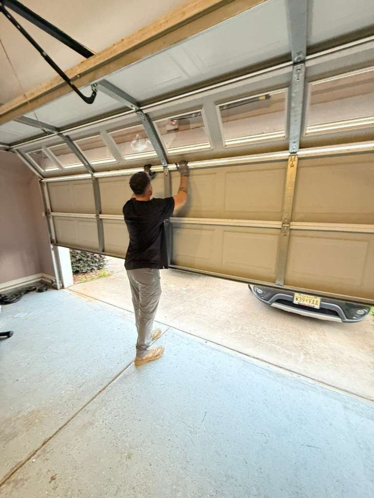 Garage door repair work, gallery photo 5
